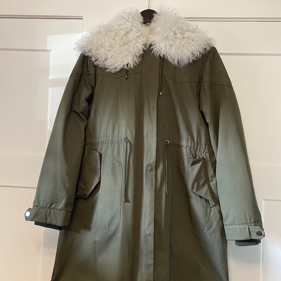 Julia and Stella Super warm parka with fur lined hood - Picture 3 of 6